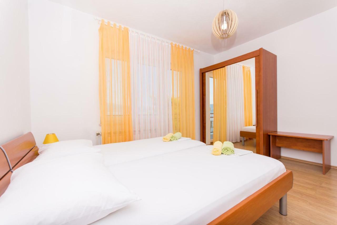 Apartman Domic Слатине Экстерьер фото